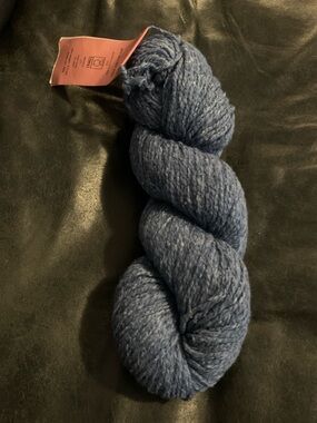 Brand NWT vintage Chelsea Silk wool blue